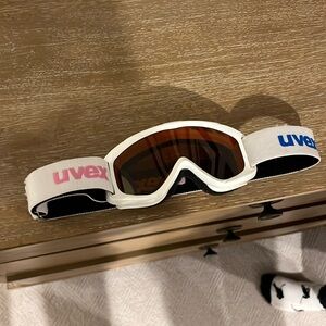UVEX toddler ski goggles age 3-5 good used condition